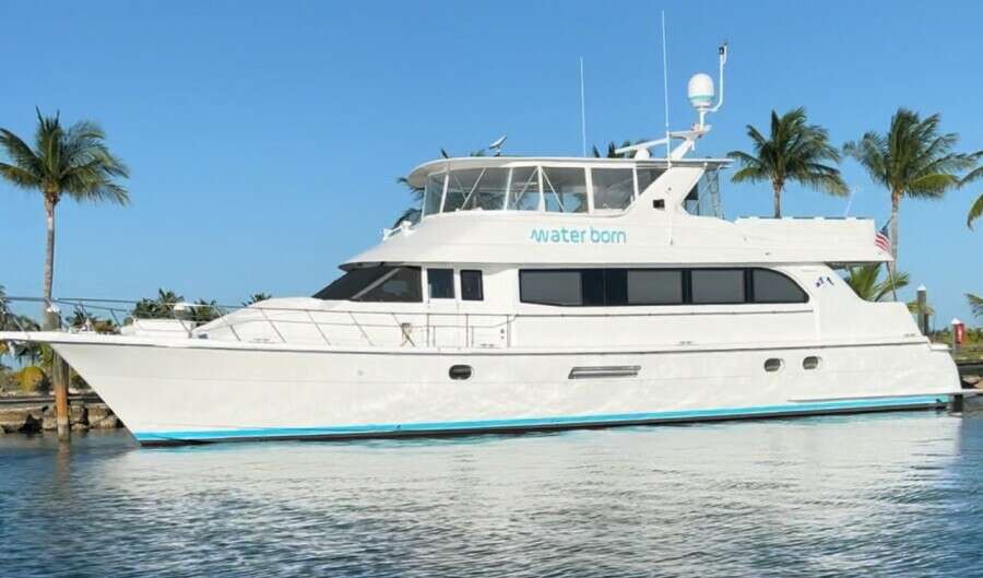 WATER BORN 75ft Hatteras Yacht For Sale