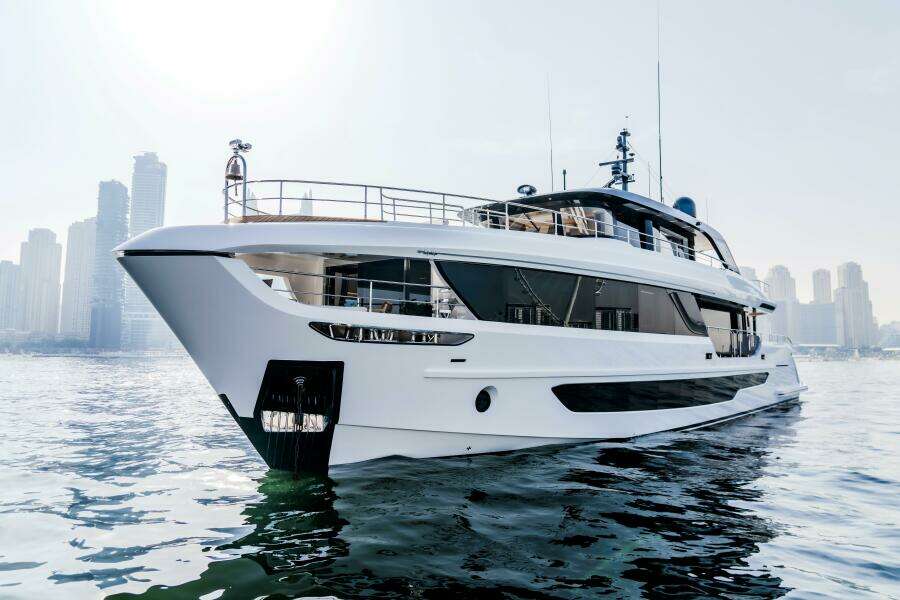 100ft Majesty Yachts Yacht For Sale