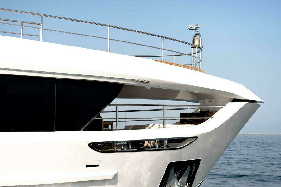 100ft Majesty Yachts Yacht For Sale