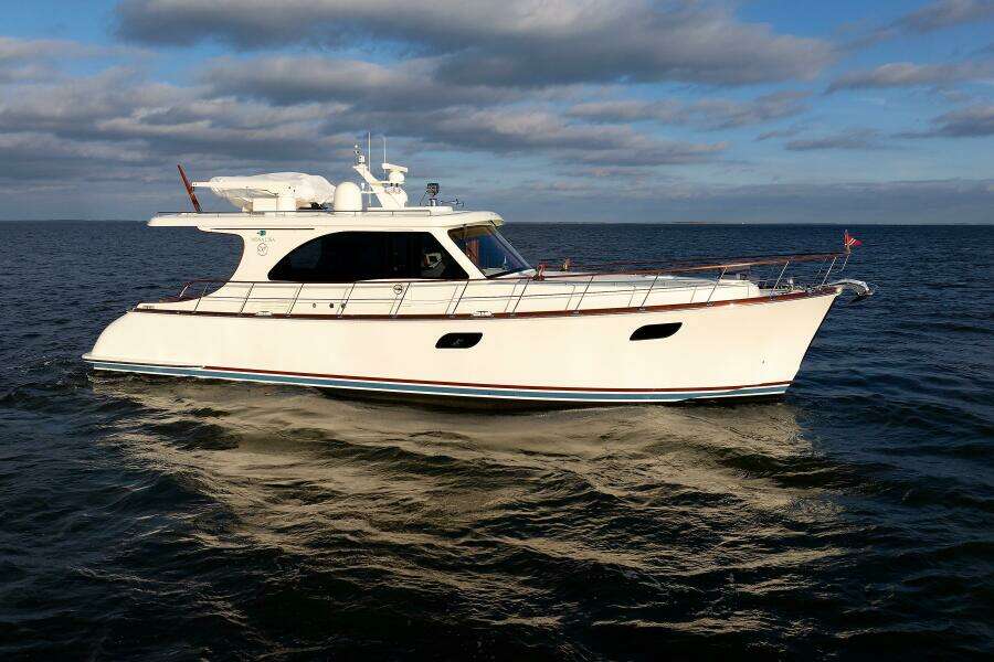 58ft Vicem Yacht For Sale