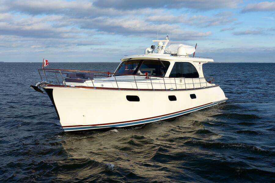 58ft Vicem Yacht For Sale