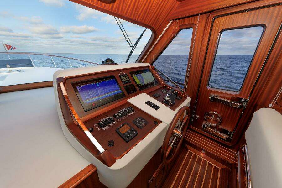 58ft Vicem Yacht For Sale