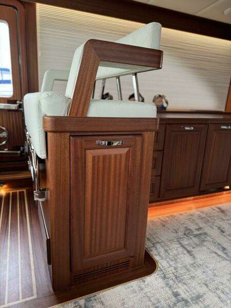 58ft Vicem Yacht For Sale