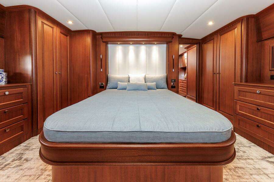 58ft Vicem Yacht For Sale