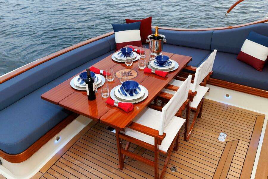 58ft Vicem Yacht For Sale