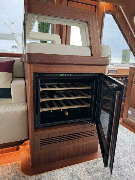 58ft Vicem Yacht For Sale