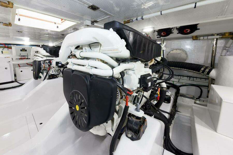 58ft Vicem Yacht For Sale