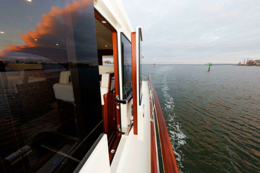 58ft Vicem Yacht For Sale