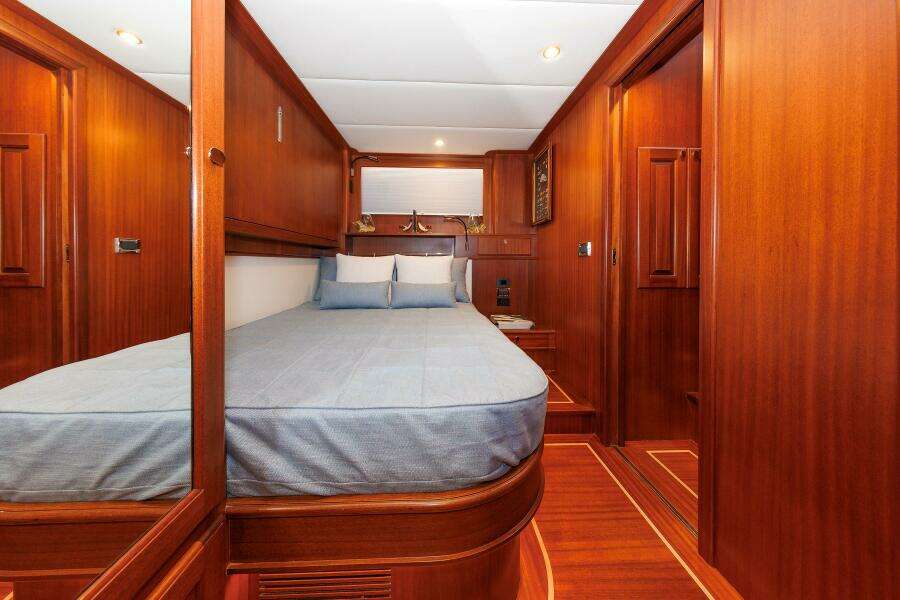 58ft Vicem Yacht For Sale