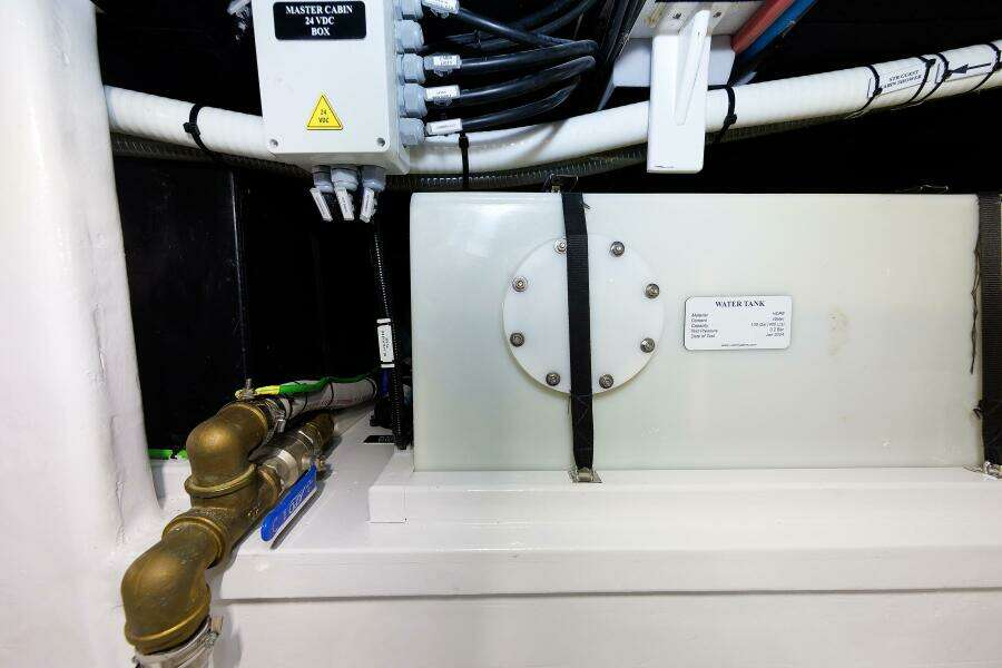 58ft Vicem Yacht For Sale