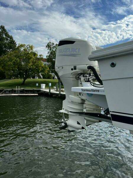 33ft Avanti Yacht For Sale