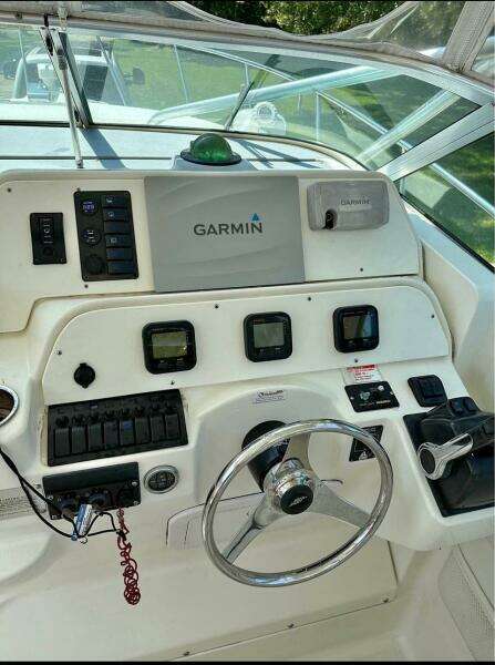 29ft Wellcraft Yacht For Sale