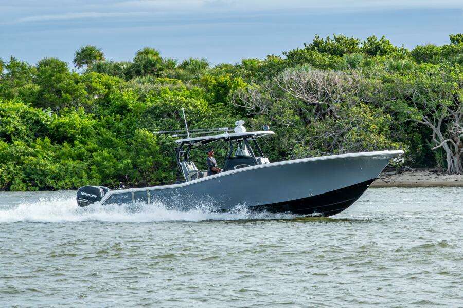 Going Propless 32ft Tidewater Yacht For Sale