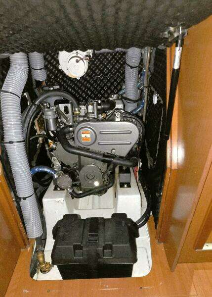 37ft Beneteau Yacht For Sale