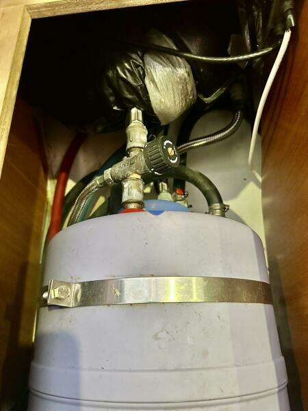 37ft Beneteau Yacht For Sale