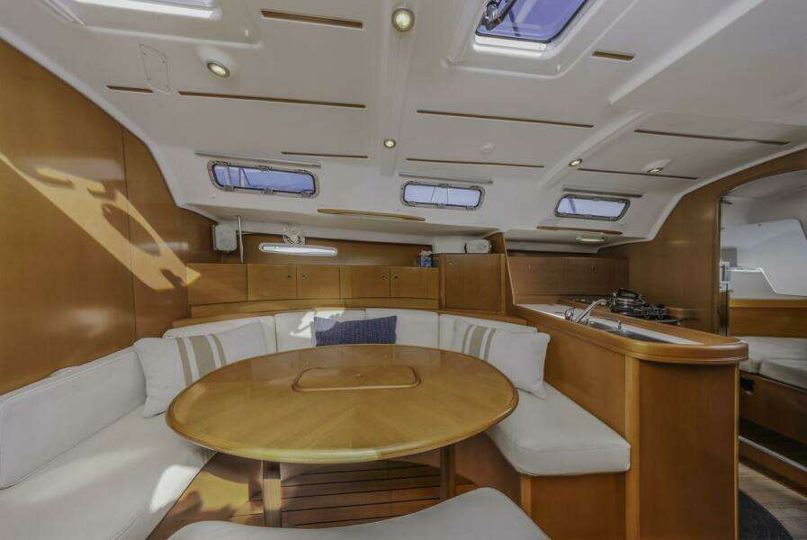 Sabbatical 44ft Beneteau Yacht For Sale