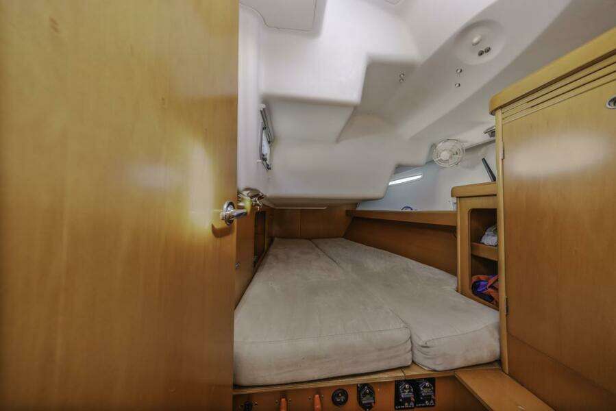 Sabbatical 44ft Beneteau Yacht For Sale