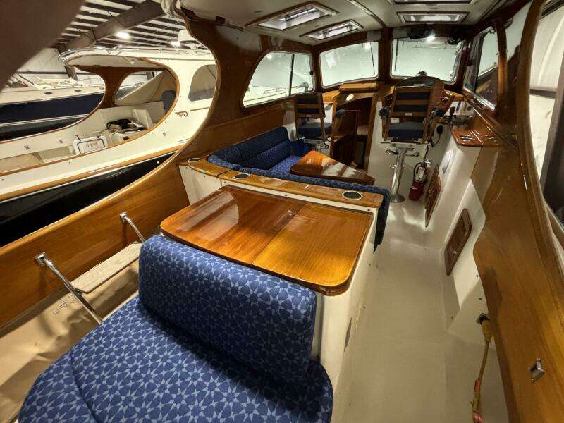 MANITOU 36ft Hinckley Yacht For Sale