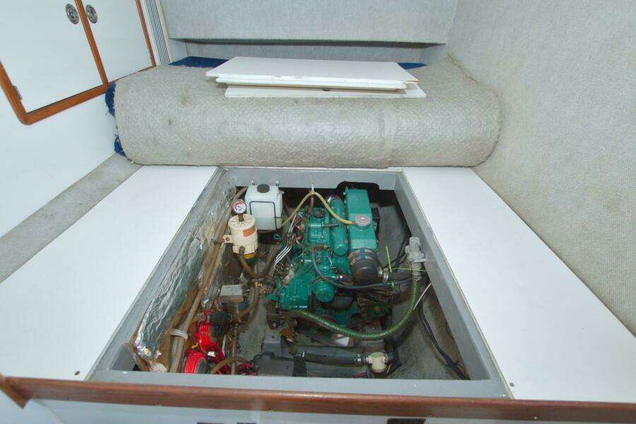 Scout 40ft Manta Yacht For Sale