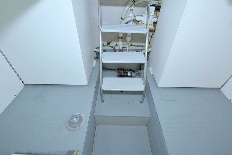 Why Knot 44ft Meridian Yacht For Sale