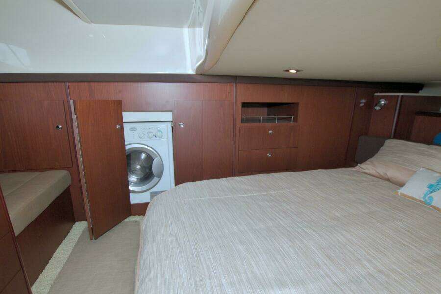 Why Knot 44ft Meridian Yacht For Sale