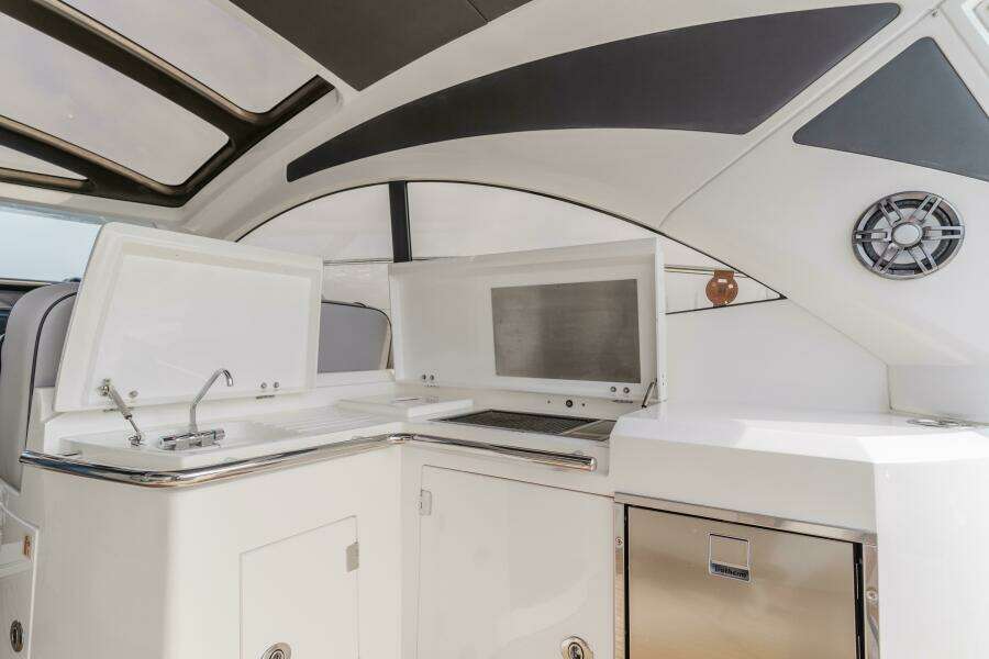 TRANQUILITY 48ft Sunseeker Yacht For Sale