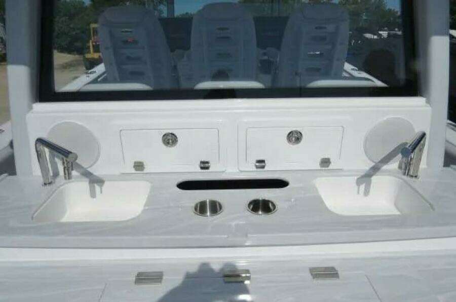 53ft HCB Yacht For Sale