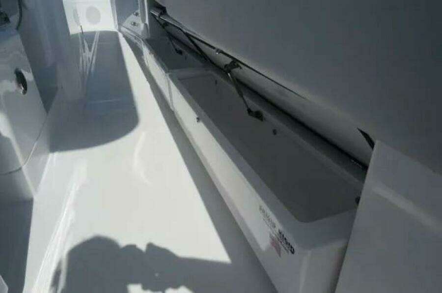 53ft HCB Yacht For Sale