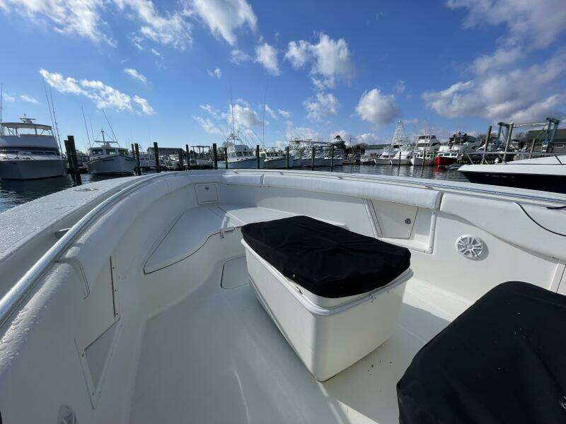 33ft Hydra Sports Yacht For Sale
