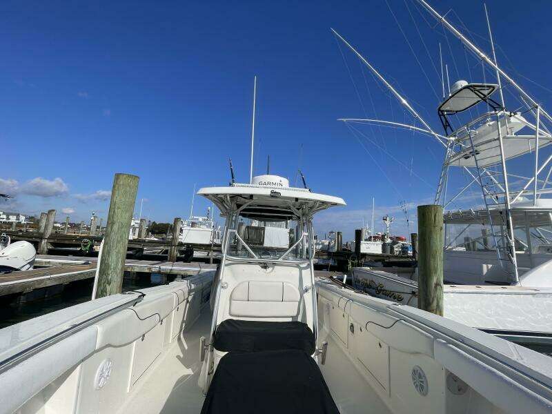 33ft Hydra Sports Yacht For Sale