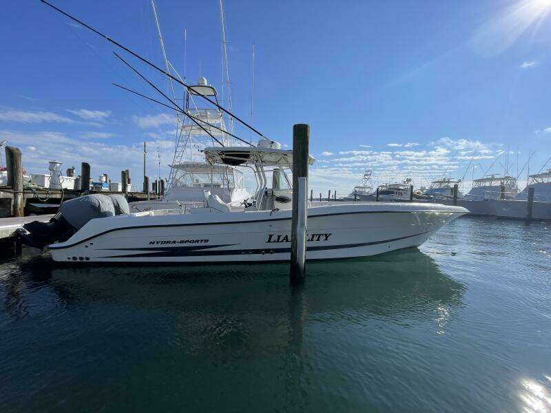 33ft Hydra Sports Yacht For Sale