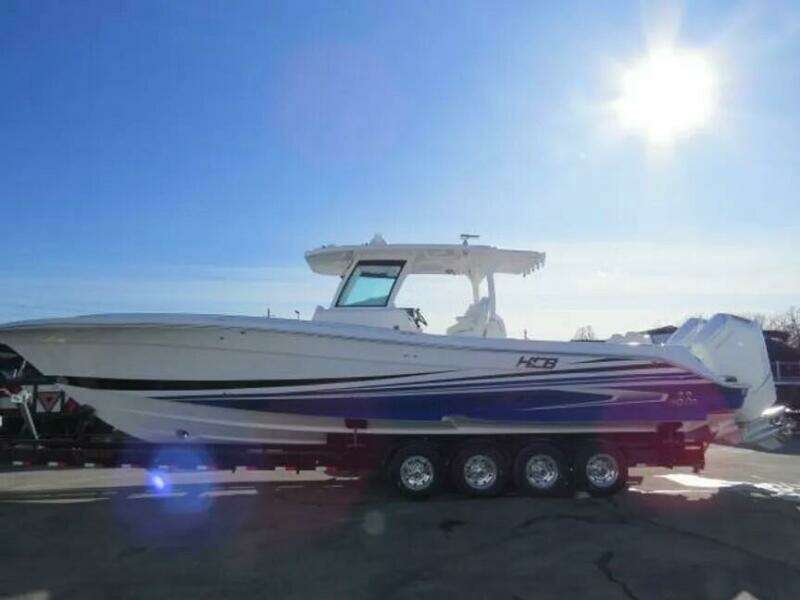 39ft HCB Yacht For Sale
