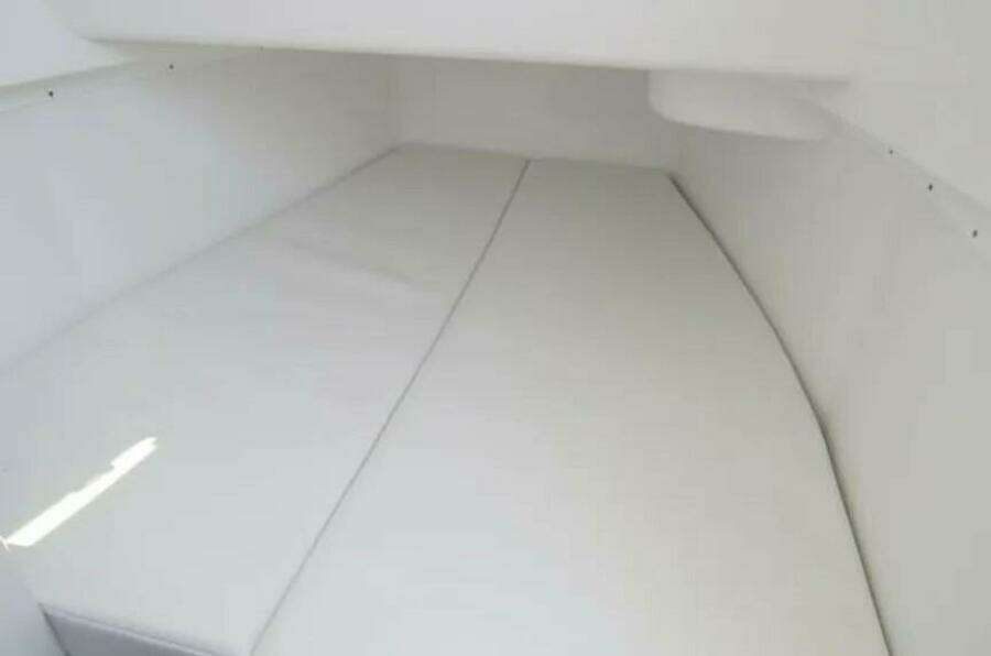 39ft HCB Yacht For Sale