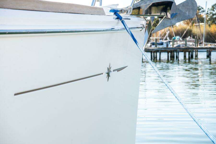 43ft Jeanneau Yacht For Sale