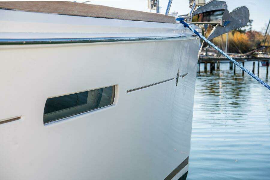 43ft Jeanneau Yacht For Sale