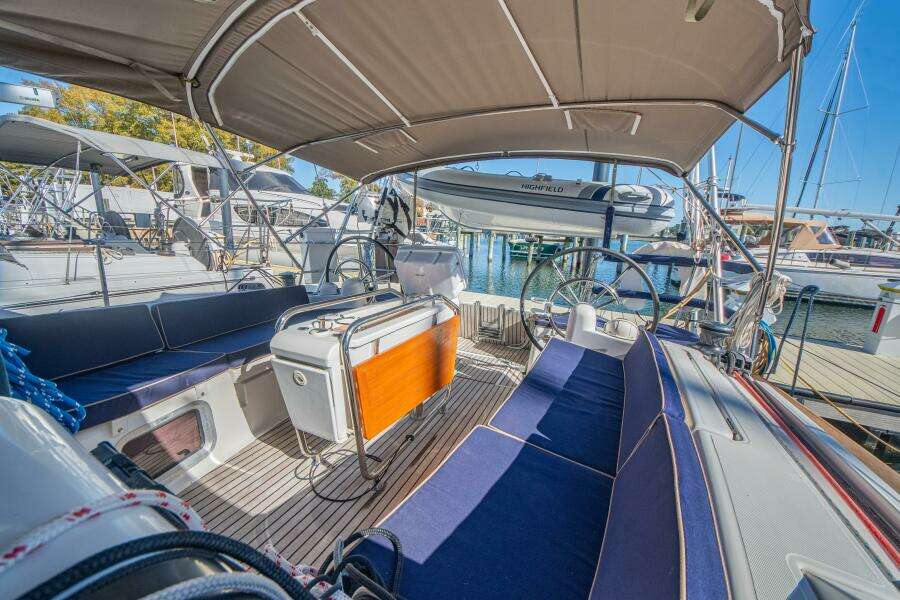 43ft Jeanneau Yacht For Sale