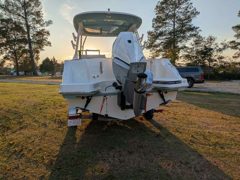 Demo Pay 24ft Boston Whaler Yacht For Sale