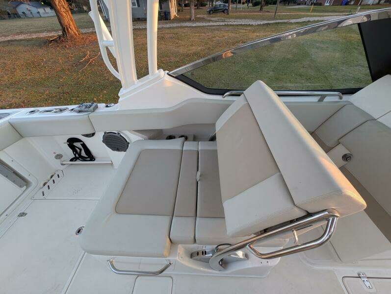 Demo Pay 24ft Boston Whaler Yacht For Sale