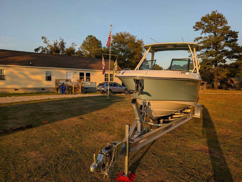 Demo Pay 24ft Boston Whaler Yacht For Sale