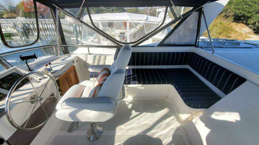Flybridge Starboard