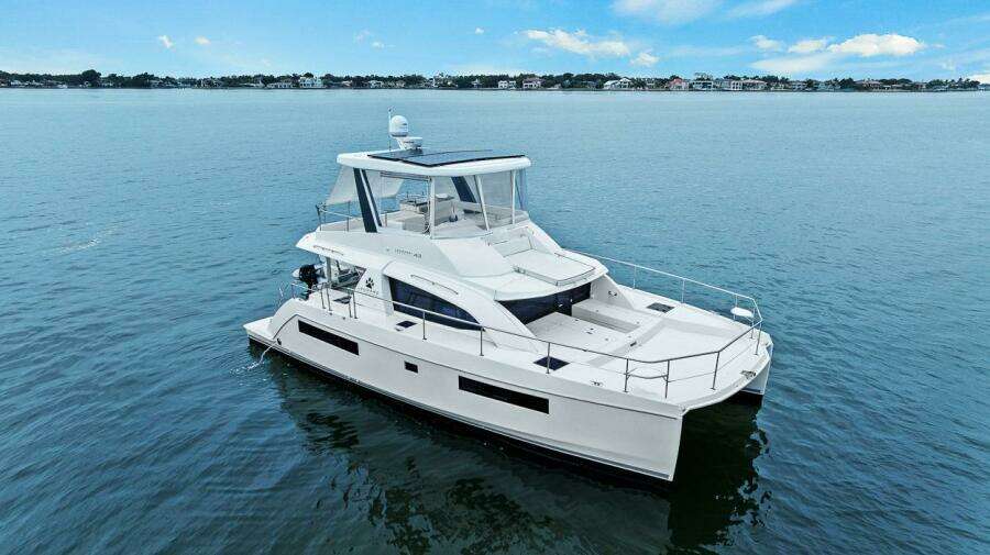 TomCat 43ft Leopard Yacht For Sale