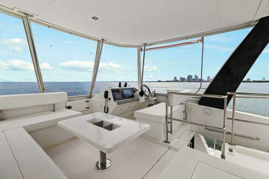 TomCat 43ft Leopard Yacht For Sale