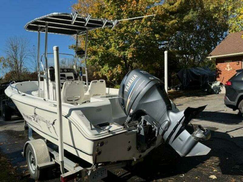 18ft Sea Hunt Yacht For Sale