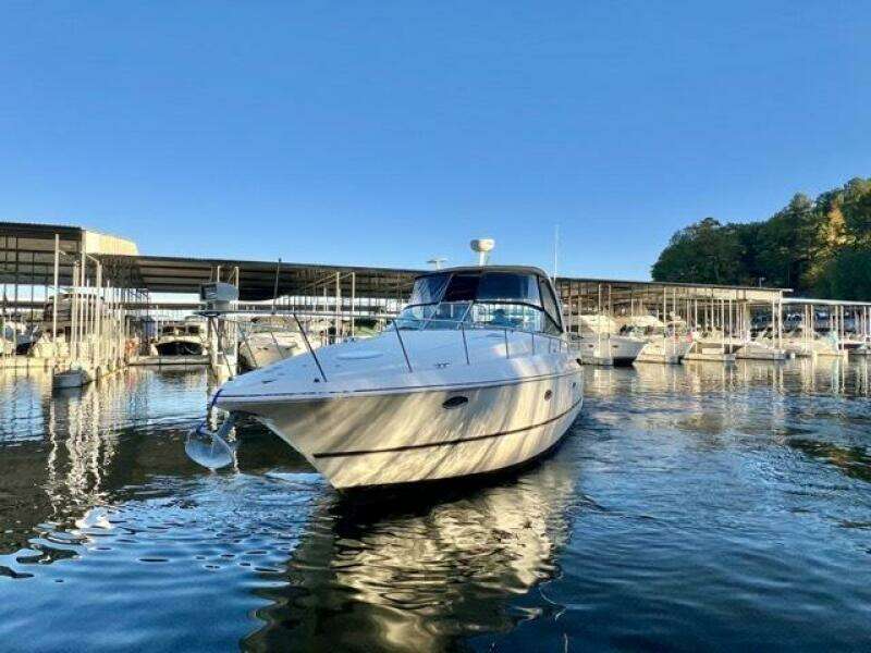 4 Partner Ship 2003 Cruisers 3772 Port Fwd View 1 Medium