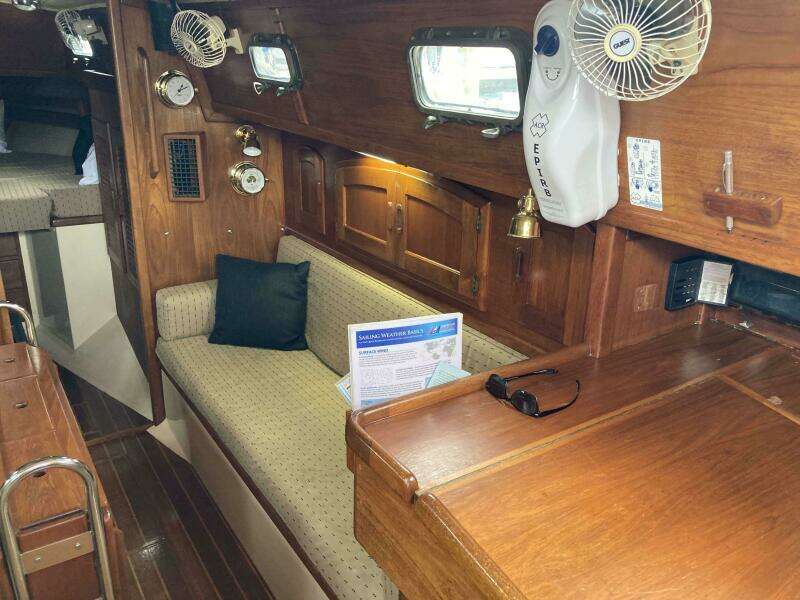 34ft Pacific Seacraft Yacht For Sale