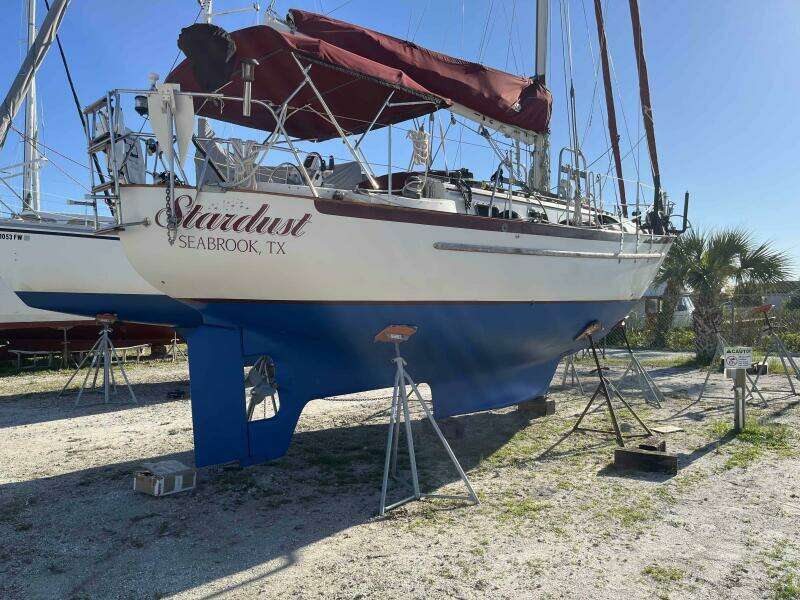 34ft Pacific Seacraft Yacht For Sale