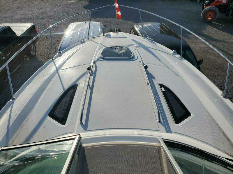 31ft Sea Ray Yacht For Sale