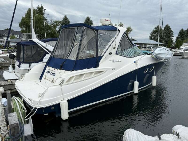 31ft Sea Ray Yacht For Sale