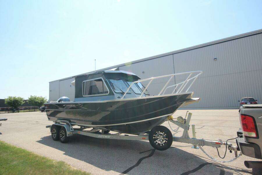 Fall Special Pricing 24ft Weldcraft Yacht For Sale