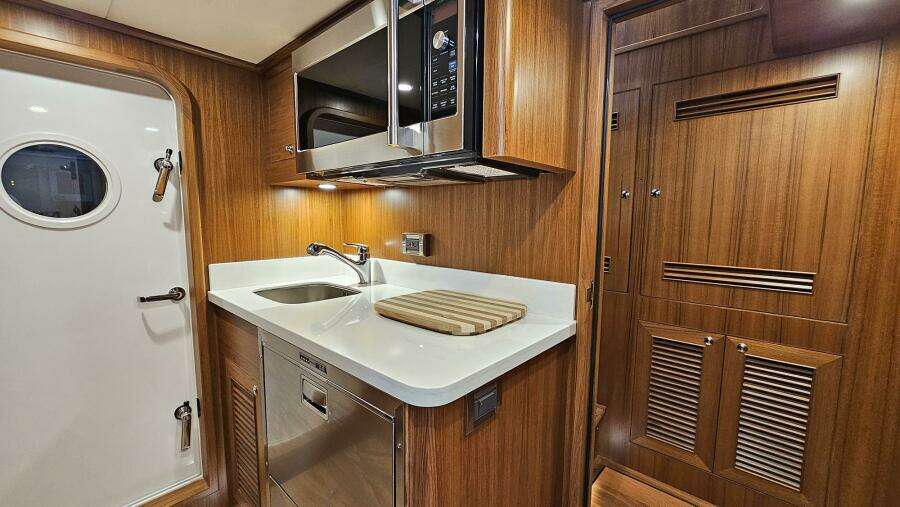 KNOT STABLE 72ft Outer Reef Yachts Yacht For Sale